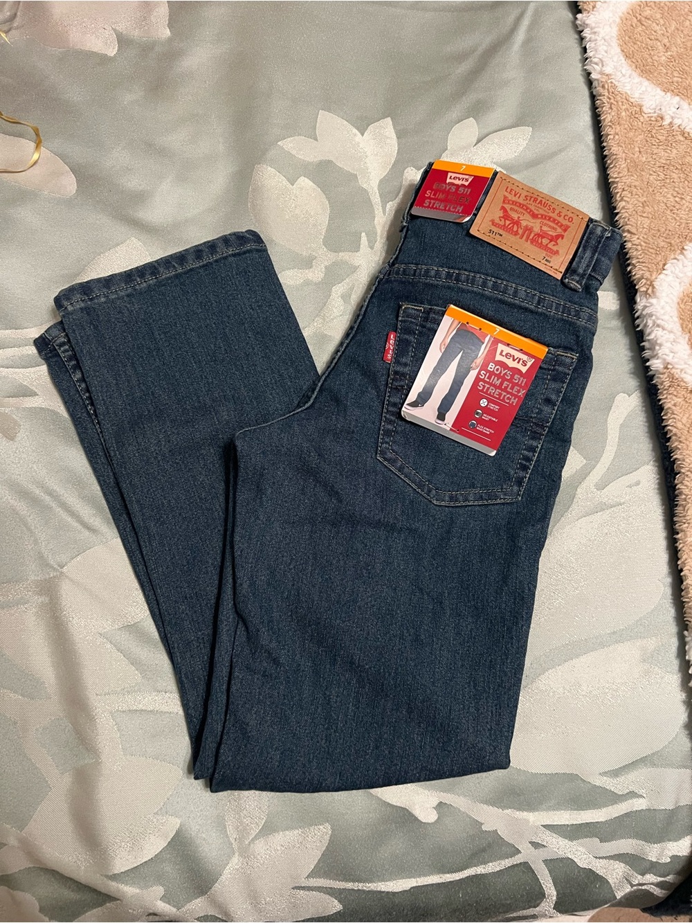 New! Levi's boys 511 slim flex stretch Dark Blue Straight fit Jeans size 7 NWT
